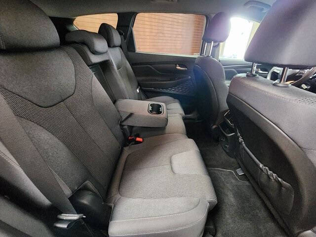 2020 Hyundai Santa Fe SE