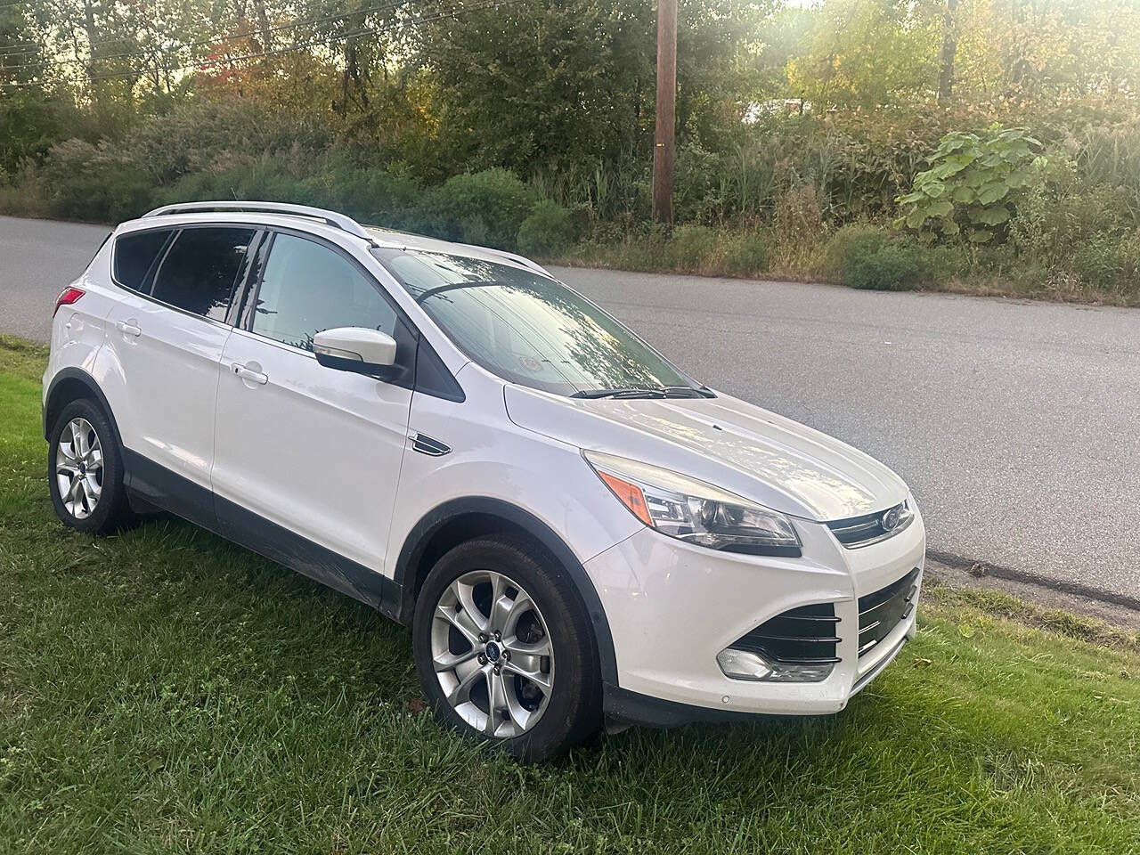 2014 Ford Escape for sale at Froggy Cars LLC in Hamburg, NJ