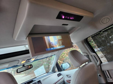 2013 Toyota Sienna XLE 8-Passenger