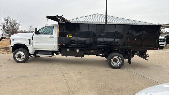 2025 Chevrolet Silverado 6500HD