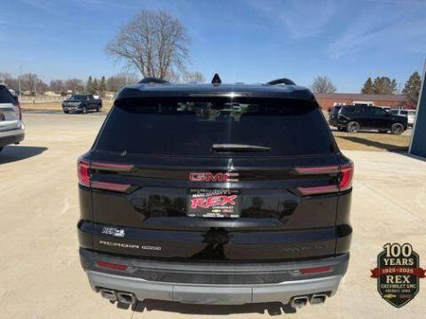 2025 GMC Acadia Elevation