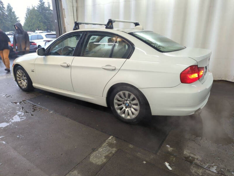 Used 2009 BMW 3 Series 328xi with VIN WBAPK73559A450191 for sale in Kirkland, WA