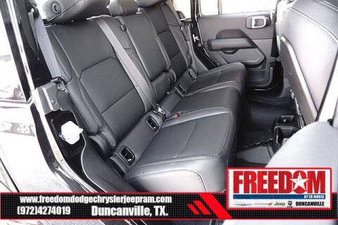 2025 Jeep Gladiator High Tide