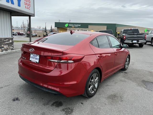 2018 Hyundai Elantra