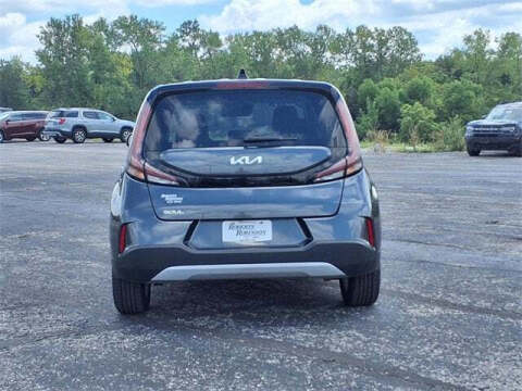 2023 Kia Soul LX