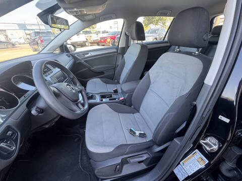 2016 Volkswagen e-Golf SE