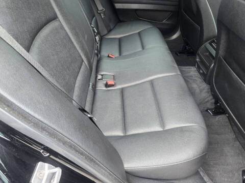 2015 BMW 5 Series 528i