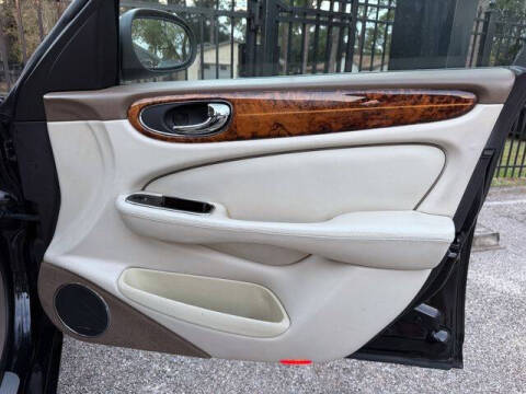 2005 Jaguar XJ-Series Vanden Plas