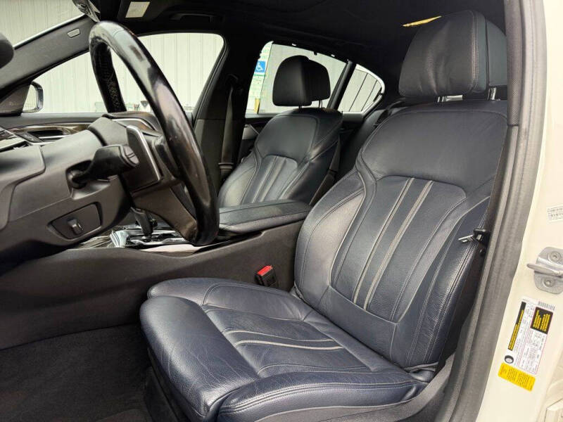 2017 BMW 5 Series 530i