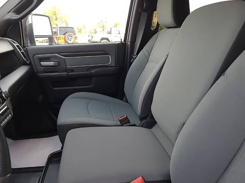 2023 RAM 3500 Big Horn