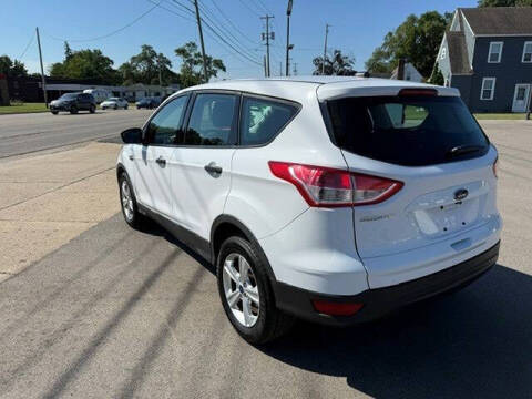 2014 Ford Escape S