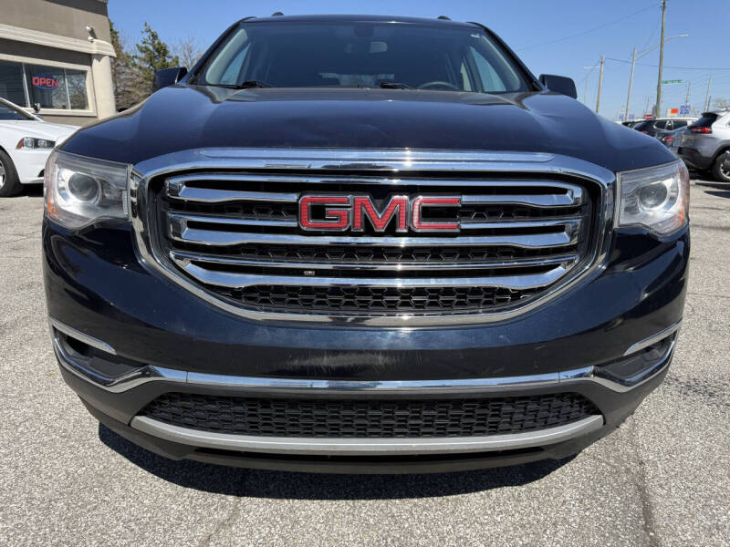 2017 GMC Acadia SLE-2