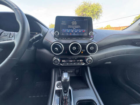 2025 Nissan Sentra SR