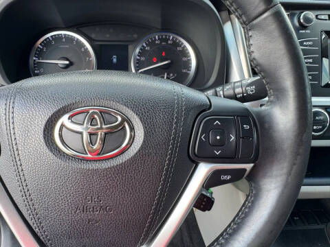 2015 Toyota Highlander