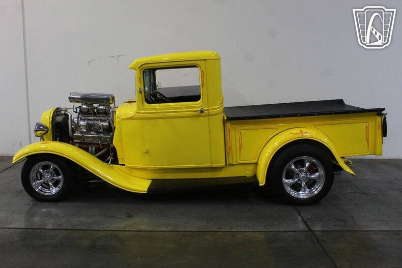1932 Ford F-100