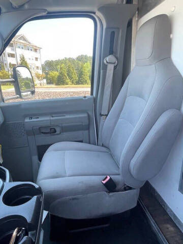 2016 Ford E-Series