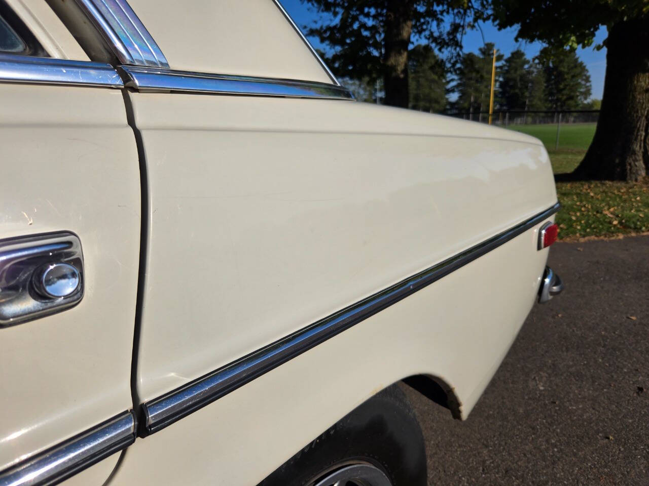 1972 Mercedes-Benz 220 29