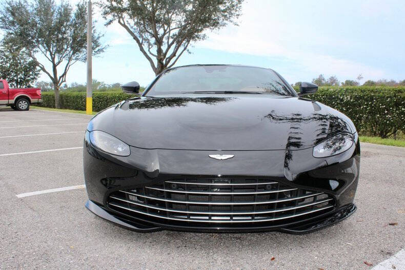2023 Aston Martin Vantage