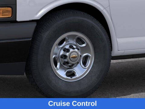 2025 Chevrolet Express 2500