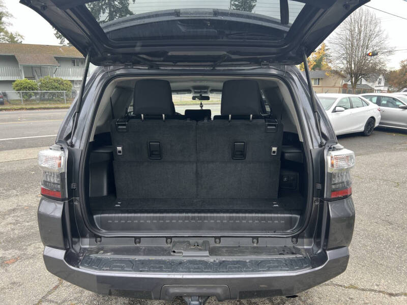 2018 Toyota 4Runner SR5