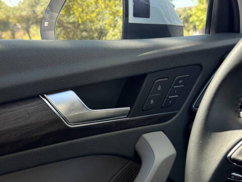 2019 Audi Q5 quattro Prestige 45 TFSI