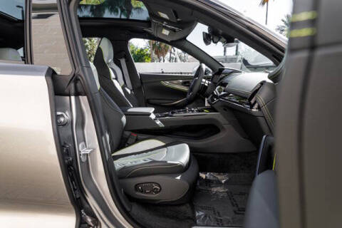 2026 Aston Martin DBX S