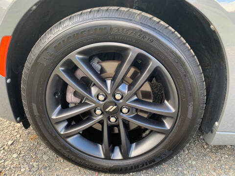 2019 Dodge Charger SXT