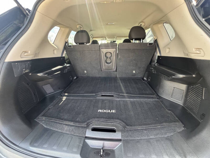 2020 Nissan Rogue S
