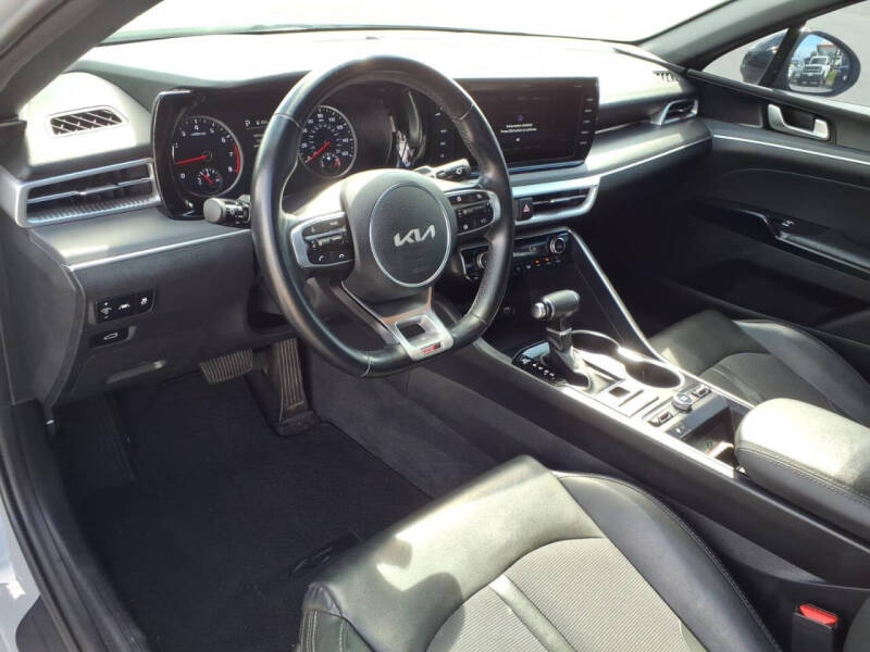 2022 Kia K5