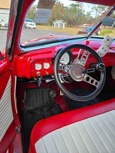 1951 Ford Victoria