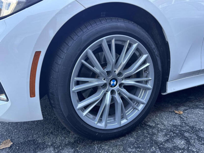 2023 BMW 3 Series 330i xDrive