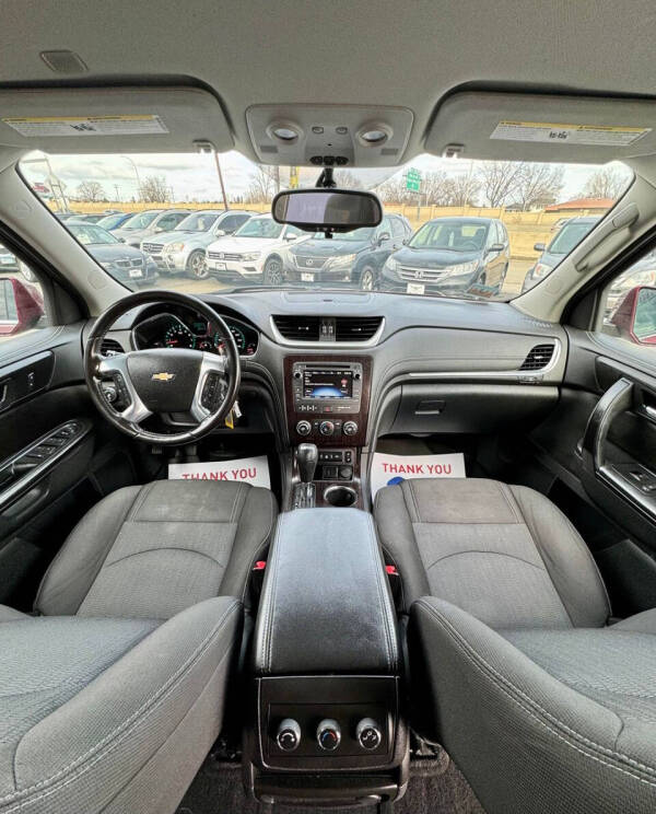 2017 Chevrolet Traverse LT