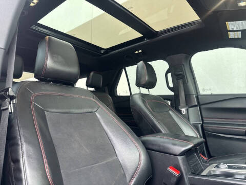 2022 Ford Explorer ST-Line