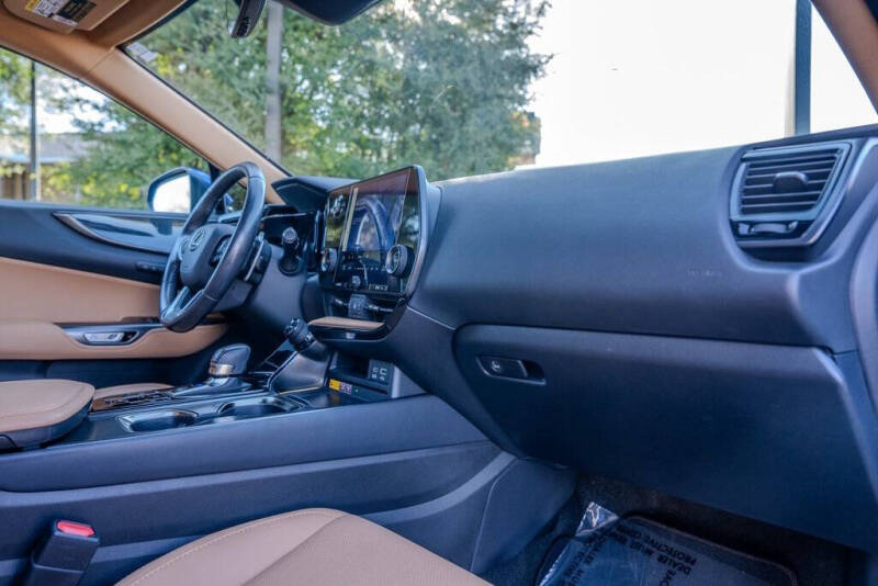 2023 Lexus NX 250 Premium