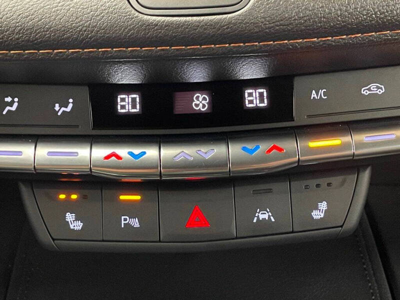 2023 Cadillac XT4 Sport