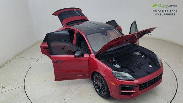 2024 Porsche Cayenne S Coupe