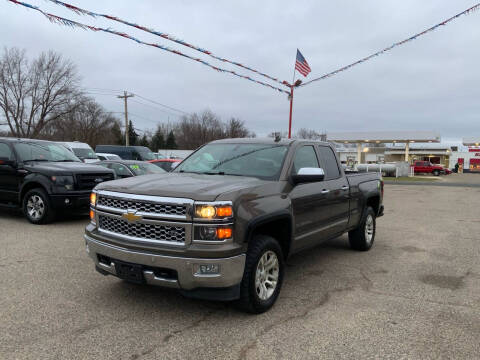 2014 Chevrolet Silverado 1500 for sale at Shakopee Redline Motors in Shakopee MN