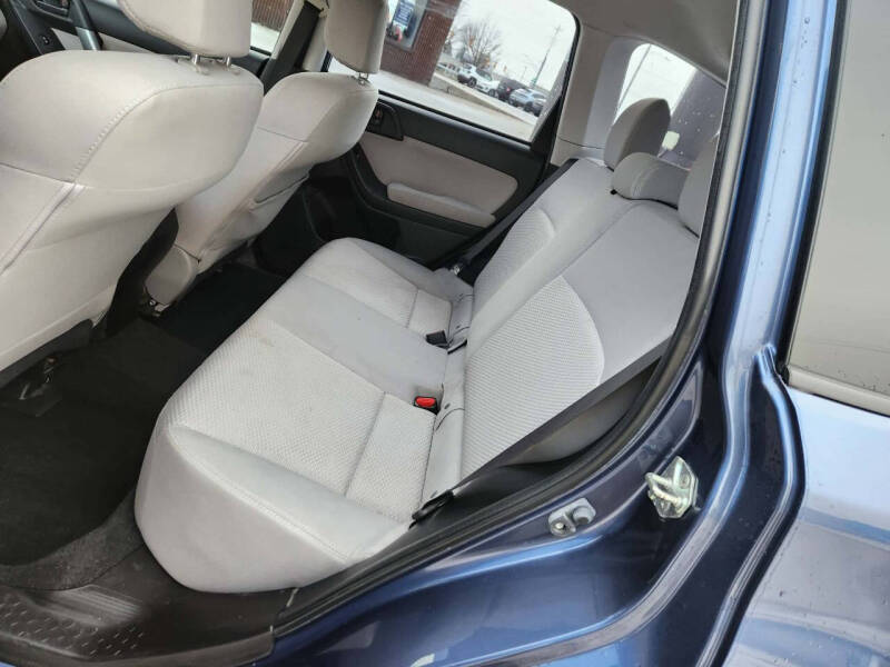 2014 Subaru Forester 2.5i