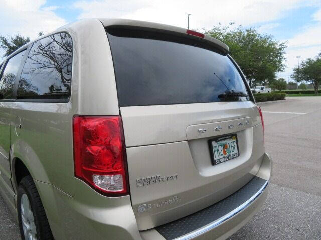 2013 Dodge Grand Caravan SE
