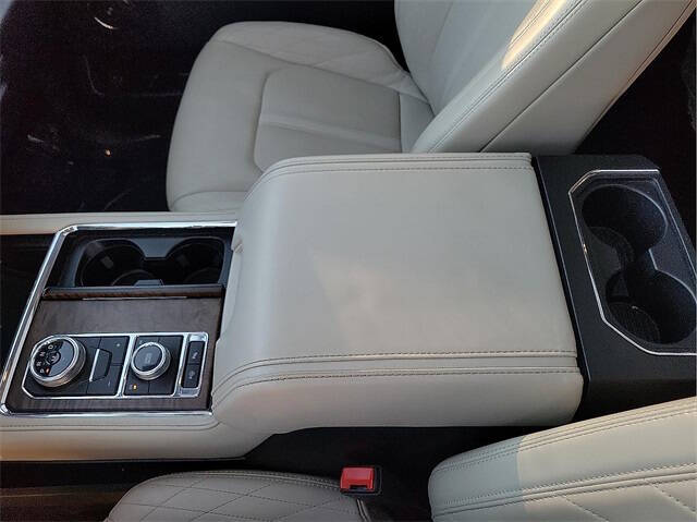 2020 Ford Expedition MAX Platinum