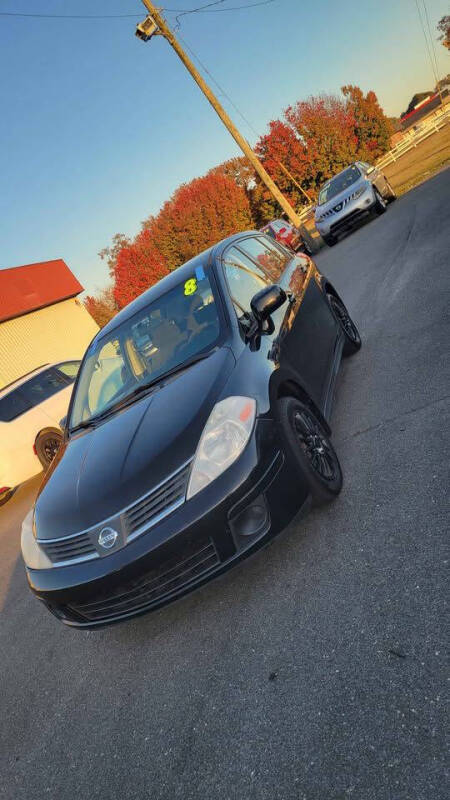 2008 Nissan Versa 1.8 SL