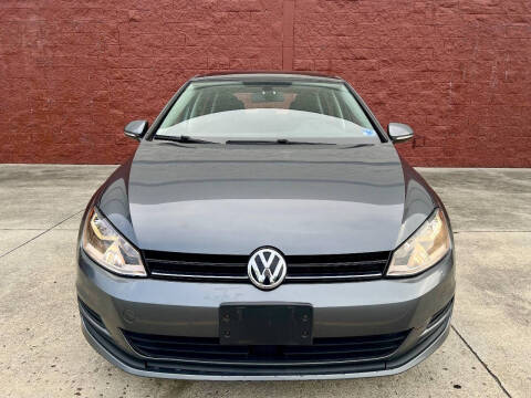 2017 Volkswagen Golf TSI Wolfsburg Edition