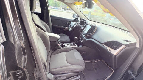 2017 Jeep Cherokee Latitude