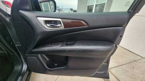 2014 Nissan Pathfinder SL