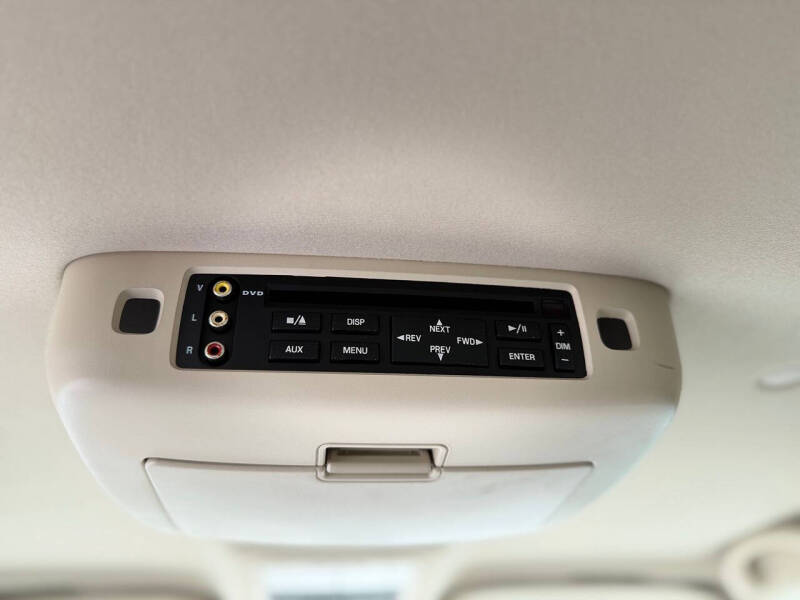2005 Mercury Monterey Luxury