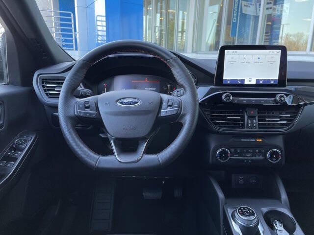 2025 Ford Escape ST-Line