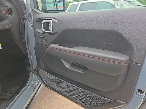 2026 Jeep Gladiator Shadow Ops