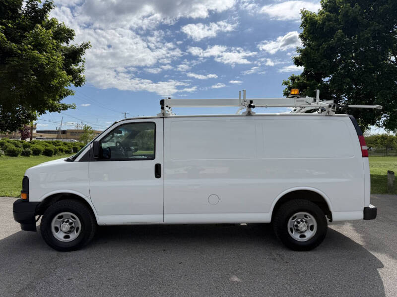 2017 Chevrolet Express 2500