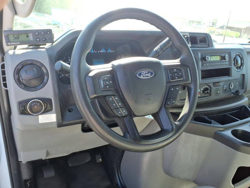 2024 Ford E-Series