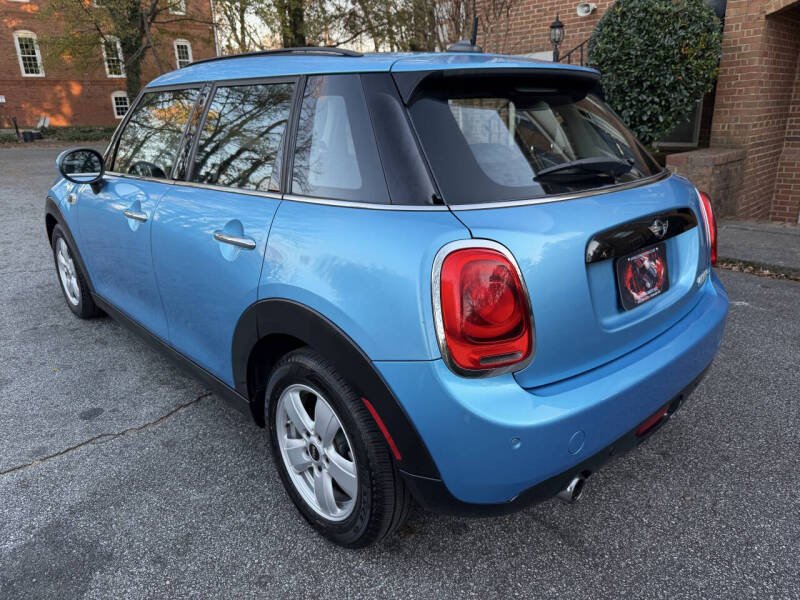 2017 MINI Hardtop 4 Door Cooper